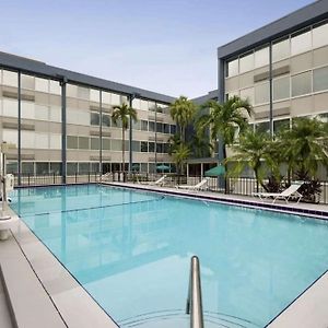 Envision Hotel Miami International Airport